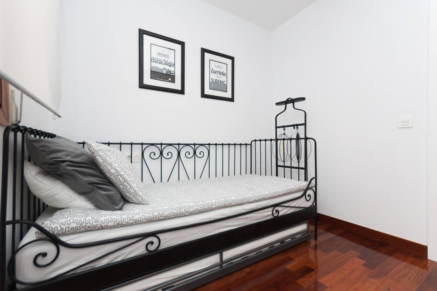 Apartamento Con Parking Privado Cerca De Zurriola San Sebastián Eksteriør billede